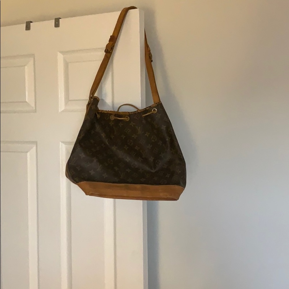 Authentic pre loved LV Noe bag